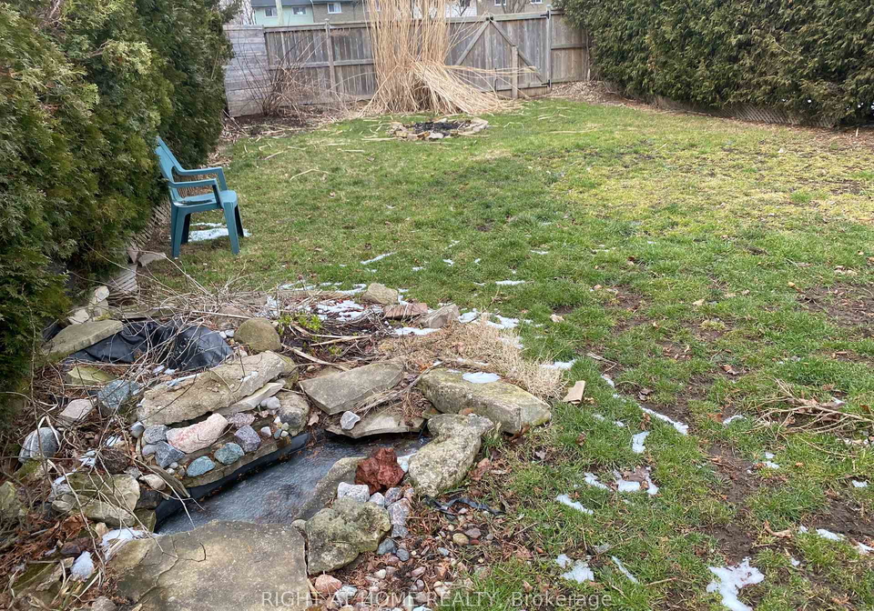 238-burnside-drive-london-east-ontario-x13561184