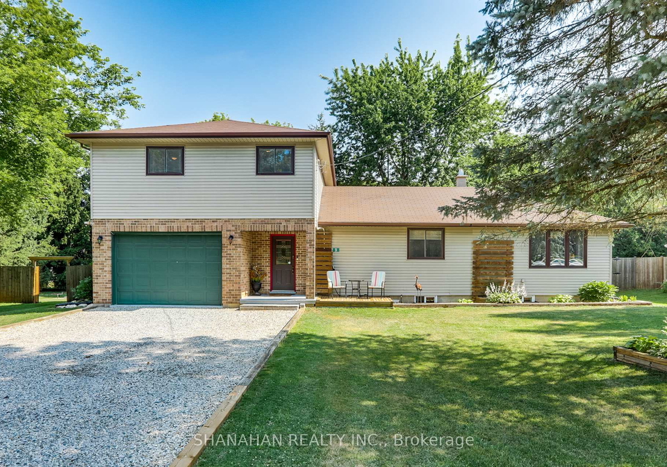 9-wellington-street-lambton-shores-ontario-x13561242