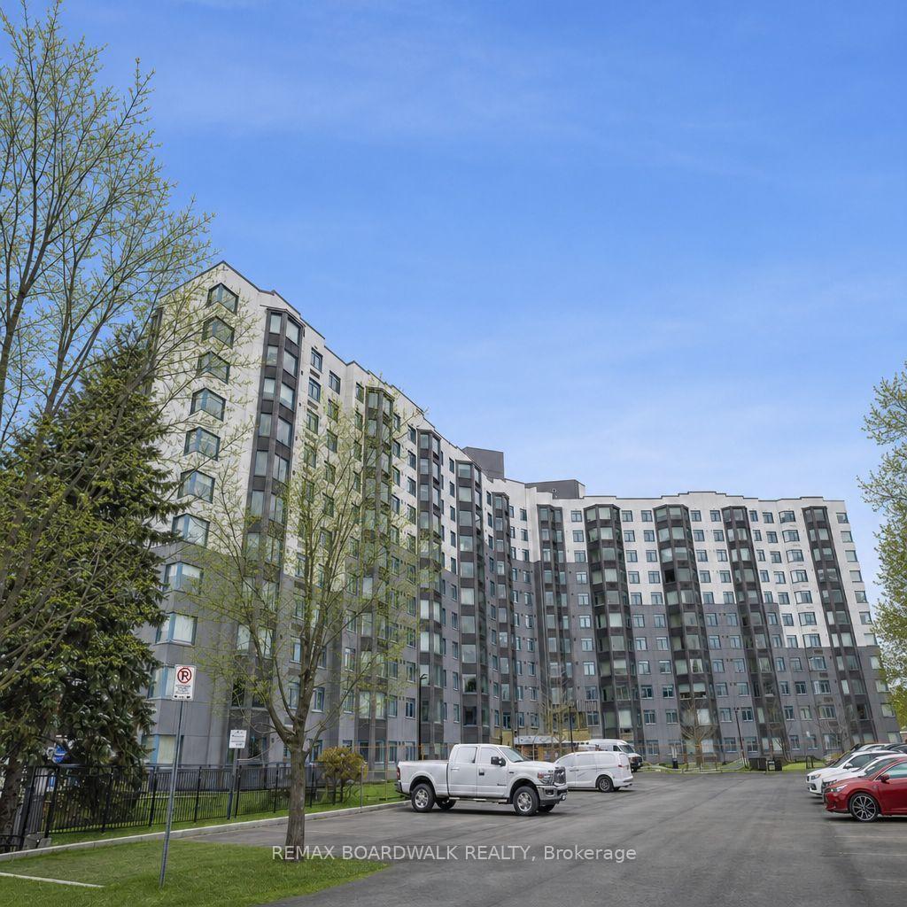 1025-grenon-avenue-ottawa-ontario-x13561336