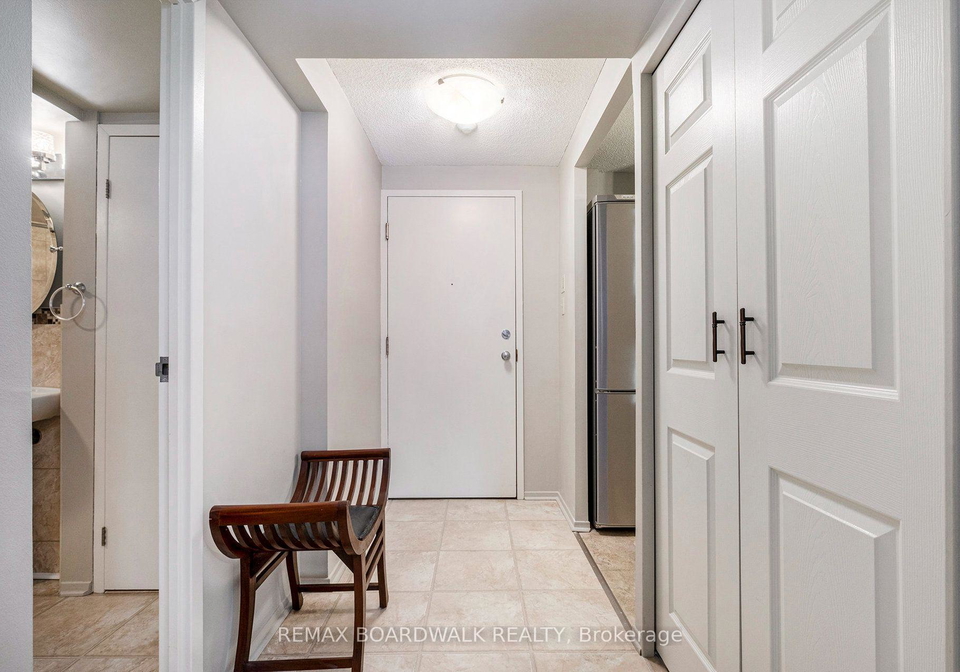 1025-grenon-avenue-ottawa-ontario-x13561336