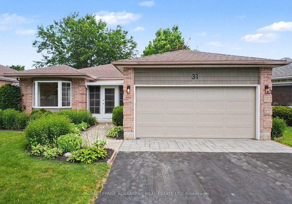 31-treelawn-boulevard-perth-ontario-x13561522