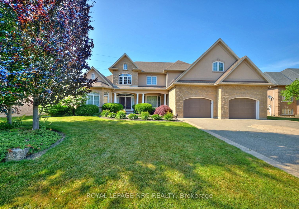 7995-cathedral-drive-niagara-falls-ontario-x13561600