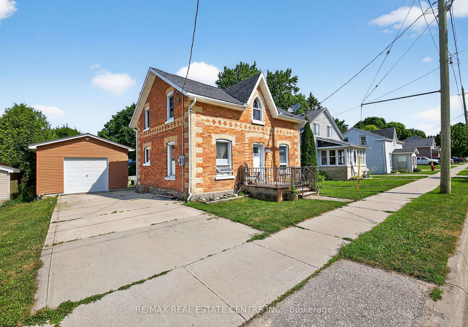 135-frederick-street-e-wellington-north-ontario-x13561632
