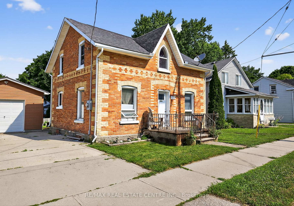 135-frederick-street-e-wellington-north-ontario-x13561632