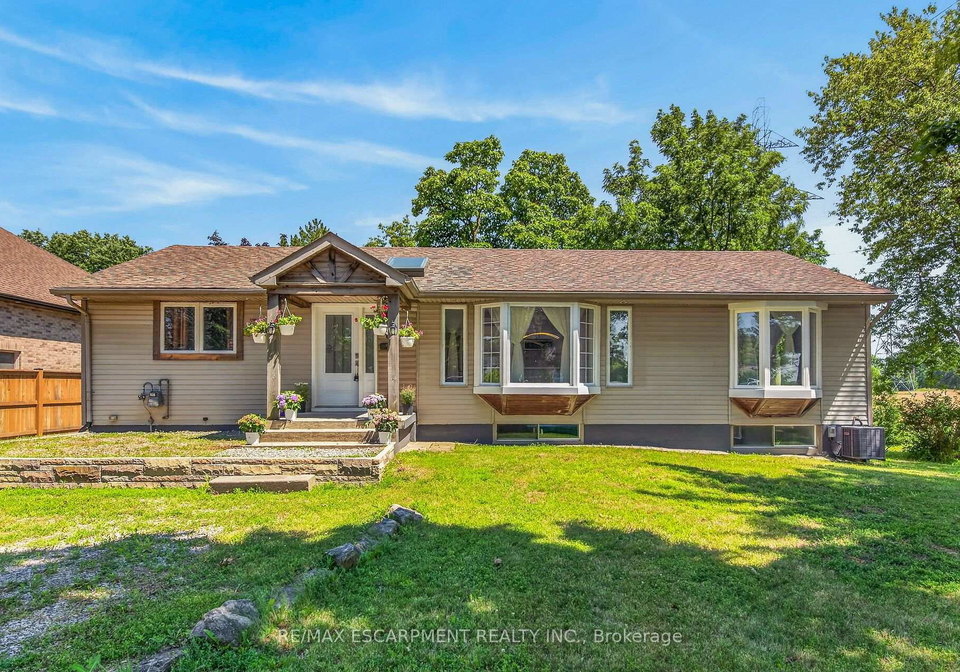 129-aldercrest-avenue-hamilton-ontario-x13561640