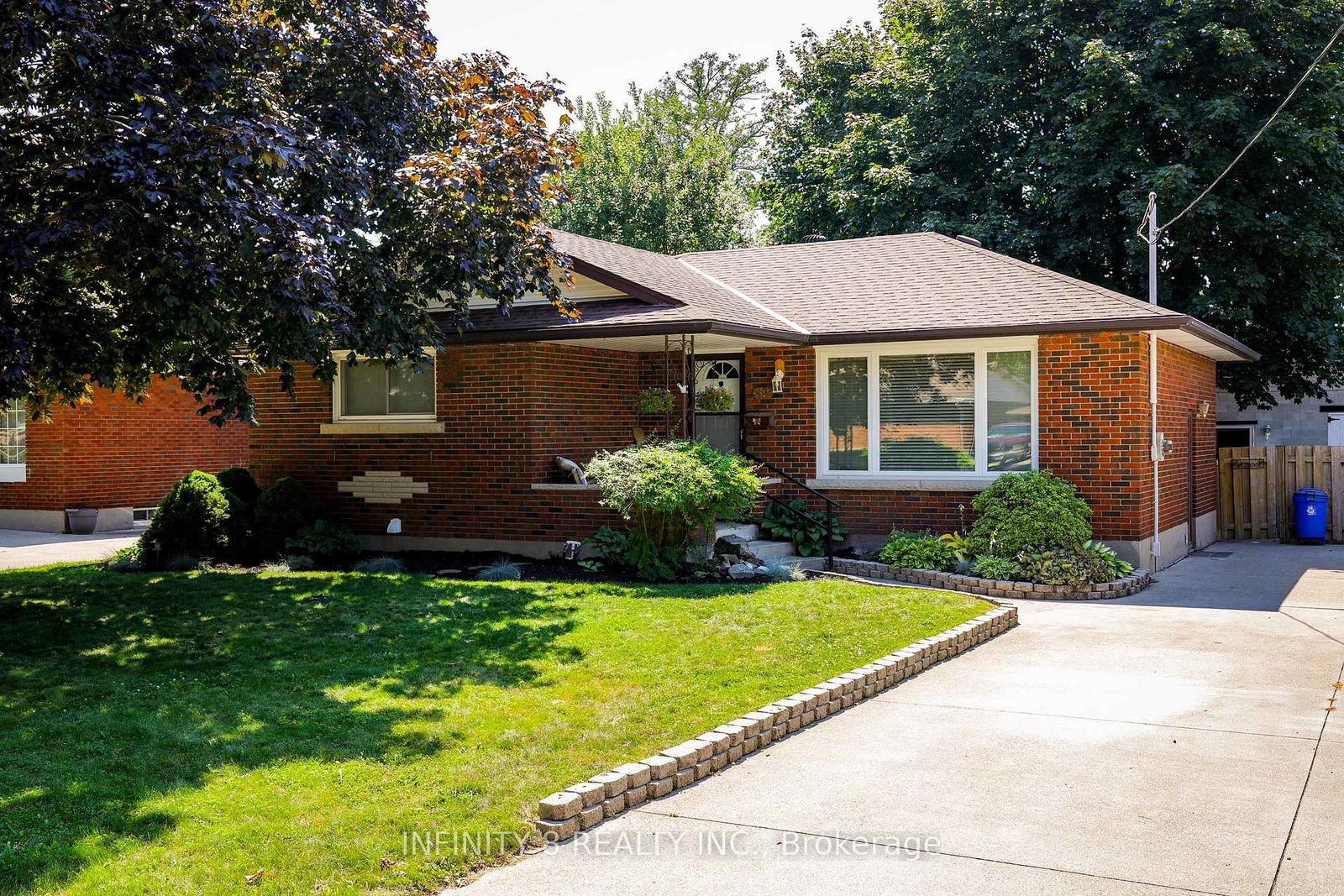 39-howard-avenue-e-st-catharines-ontario-x13561922