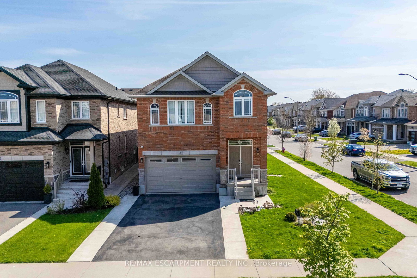3-narbonne-crescent-hamilton-ontario-x13561940