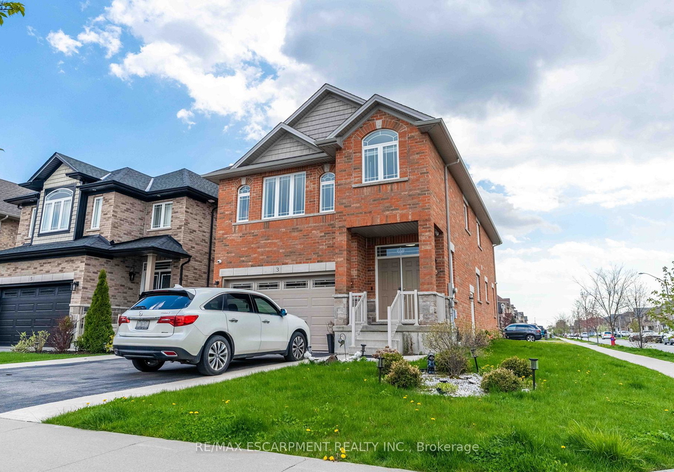 3-narbonne-crescent-hamilton-ontario-x13561940