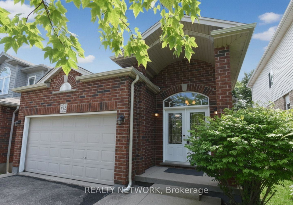 132-clough-crescent-guelph-ontario-x13562052