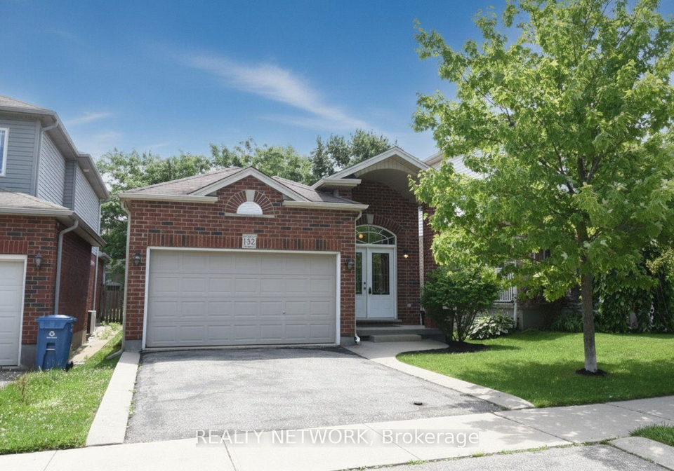 132-clough-crescent-guelph-ontario-x13562052