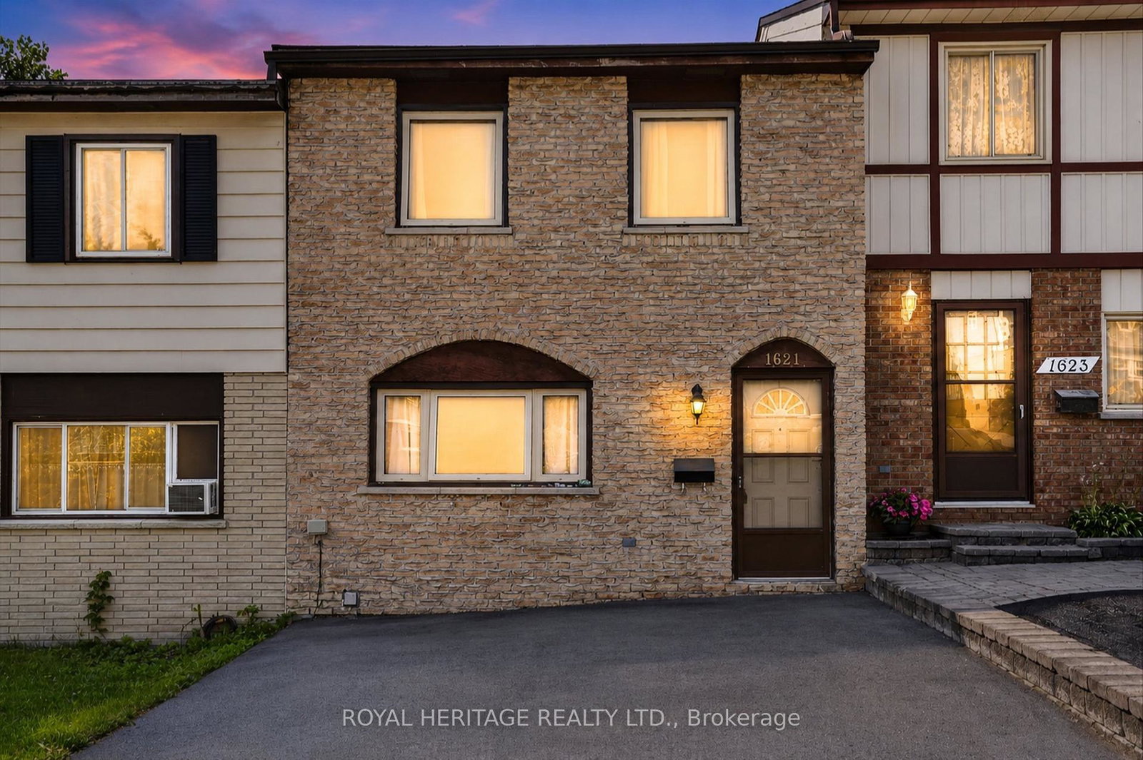 1621-applewood-crescent-peterborough-ontario-x13562058
