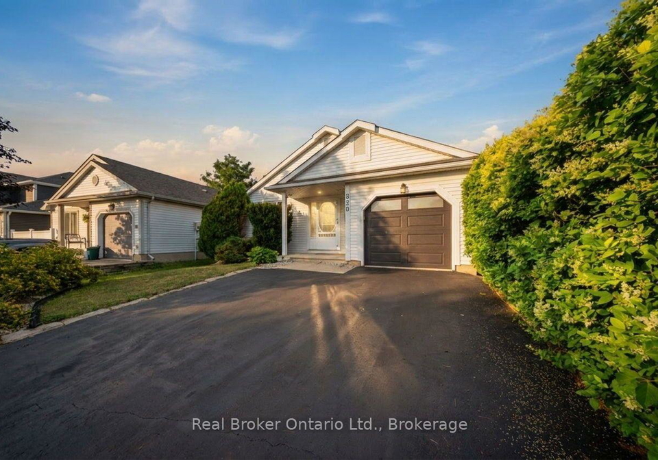 530-trico-drive-cambridge-ontario-x13562220