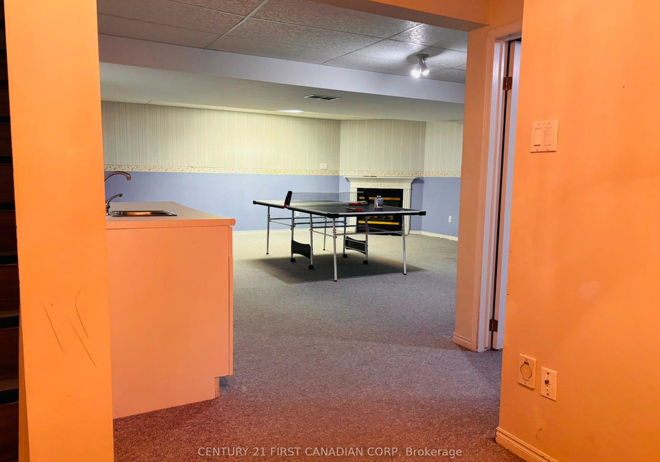 601-grenfell-drive-london-north-ontario-x13562230