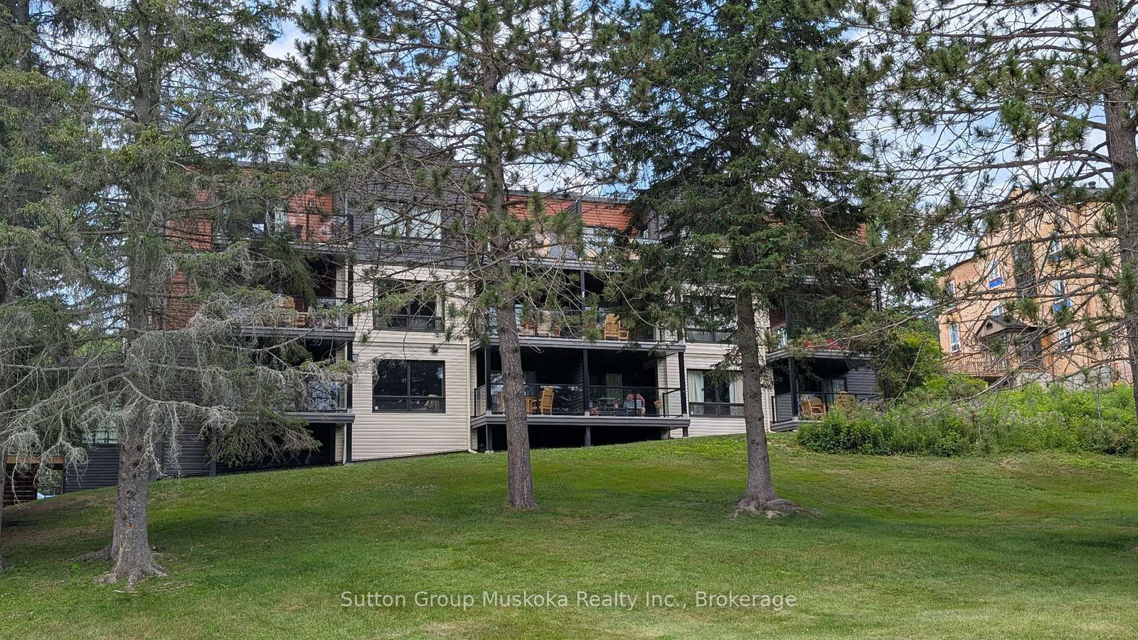 52-205-deerhurst-drive-huntsville-ontario-x13562252