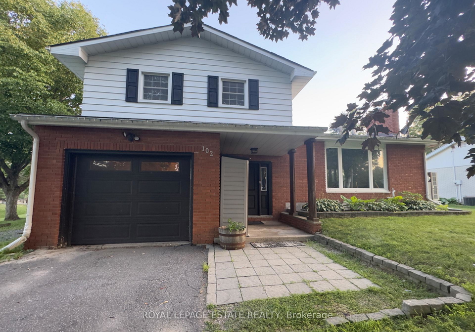102-greenfield-park-belleville-ontario-x13562318