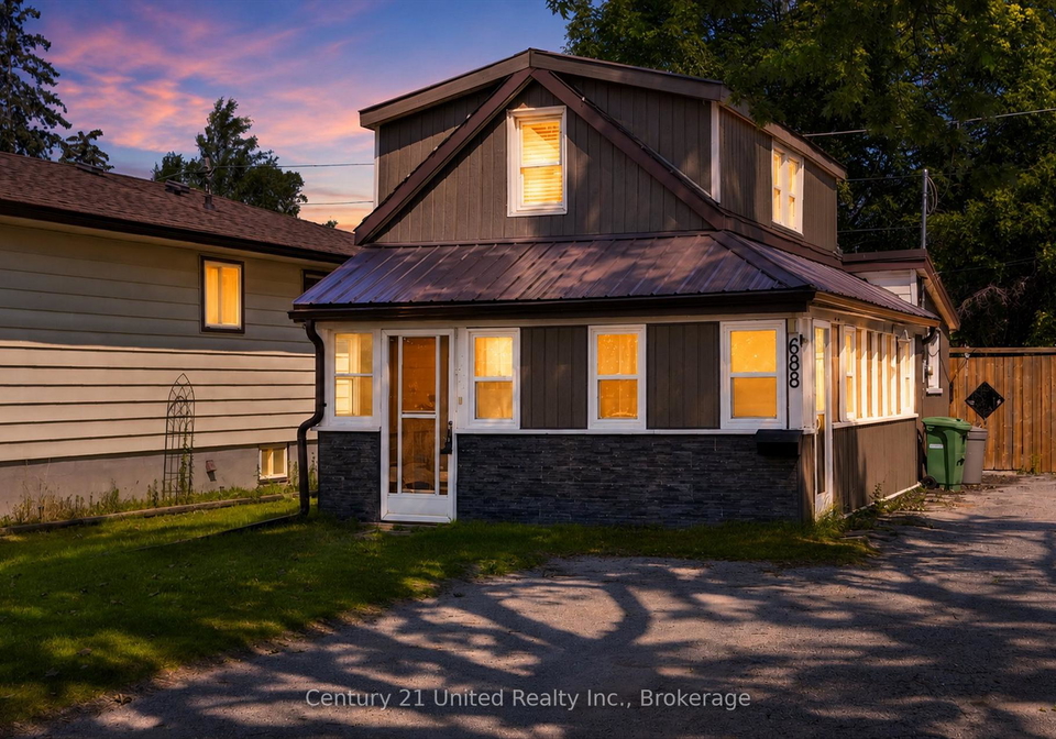 688-st-marys-street-peterborough-ontario-x13562388
