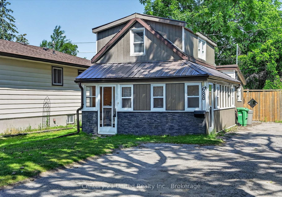 688-st-marys-street-peterborough-ontario-x13562388