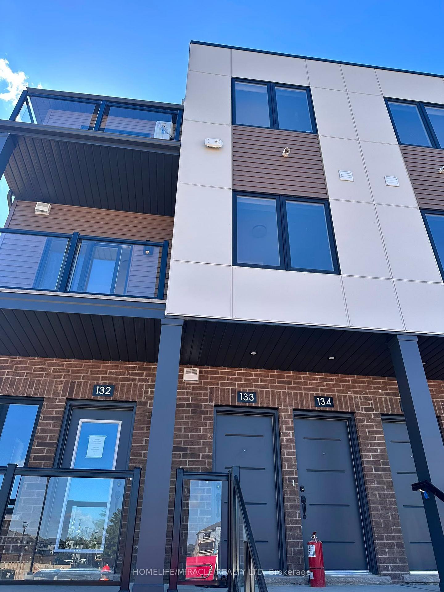 42-lowes-road-w-guelph-ontario-x13562792