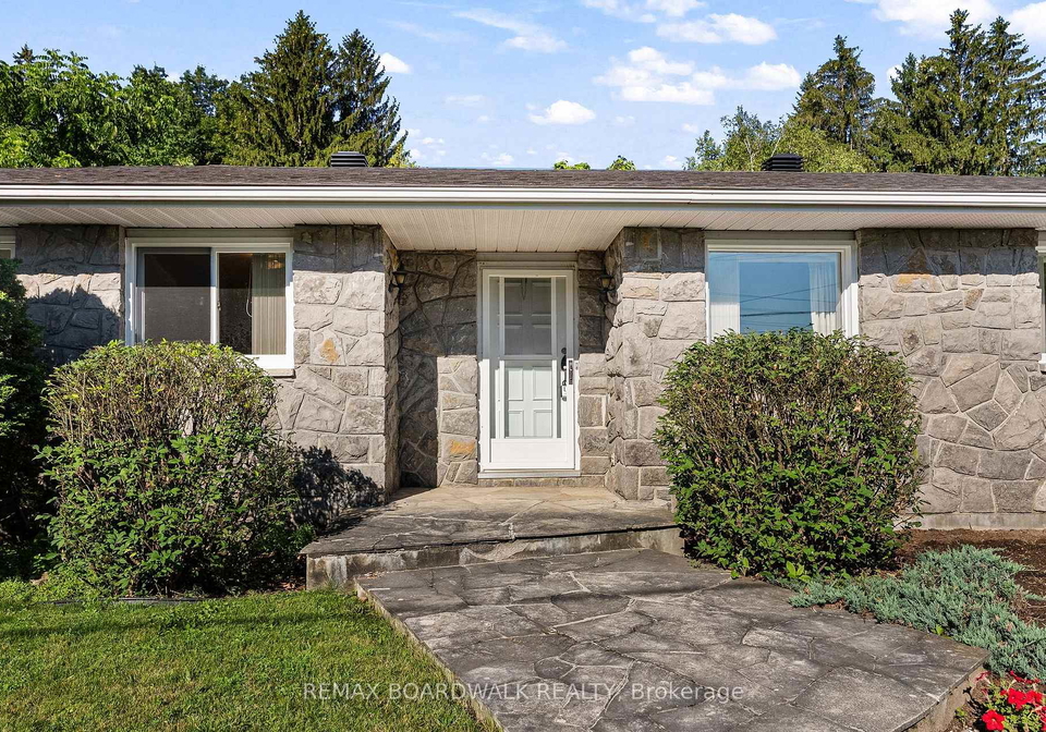 3572-woodroffe-avenue-ottawa-ontario-x13562870