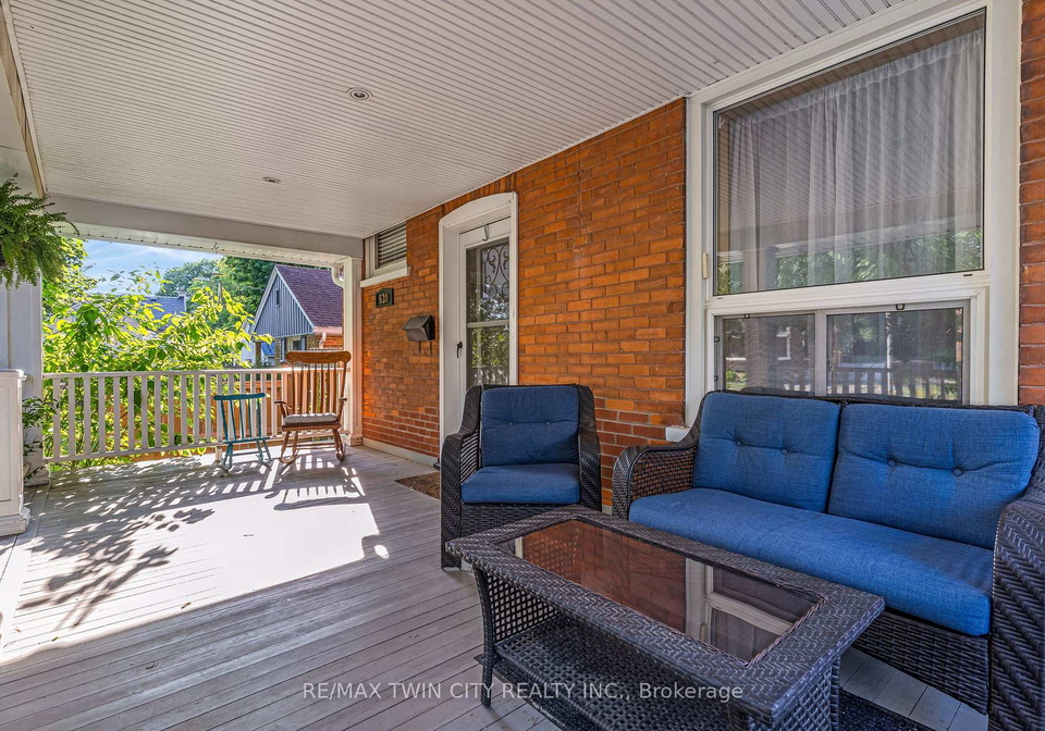 630-lawrence-street-cambridge-ontario-x13563290