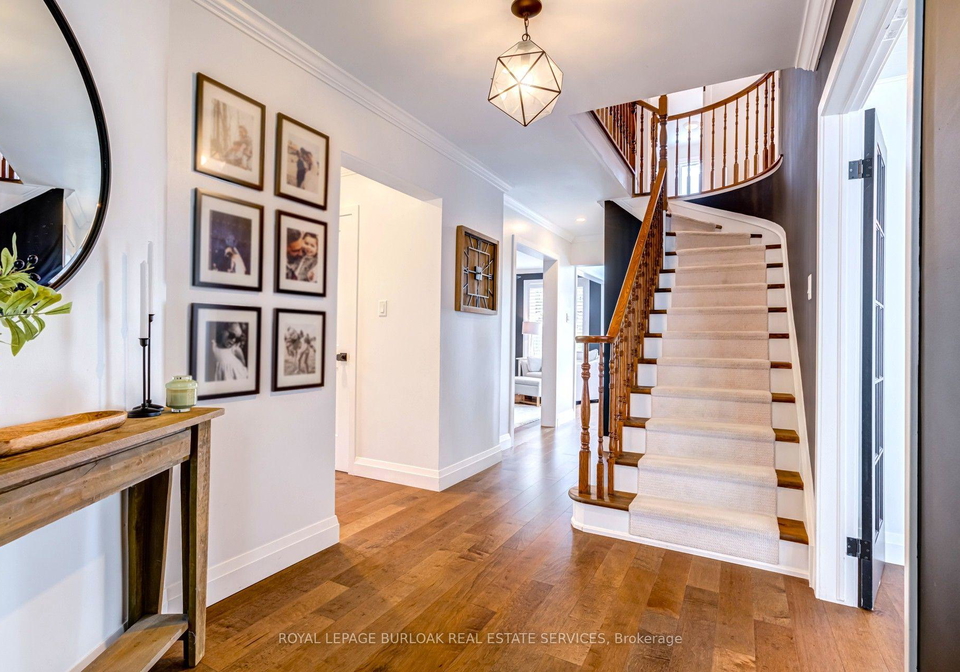 34-amblecote-place-hamilton-ontario-x13563402