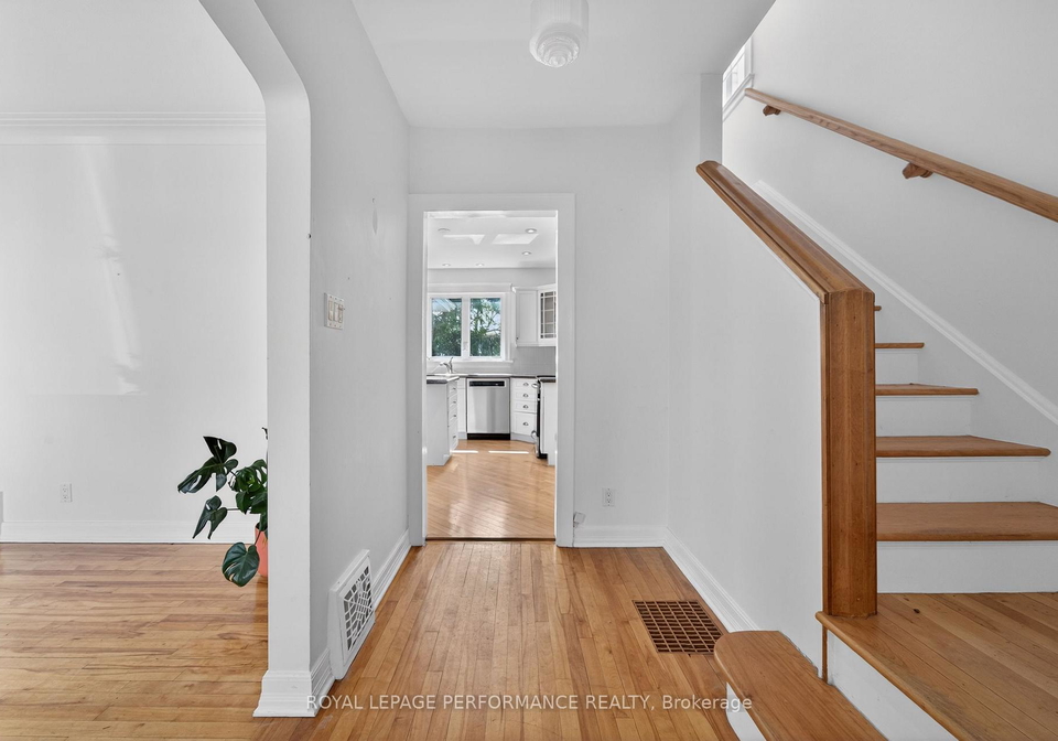 318-duncairn-avenue-ottawa-ontario-x13563550