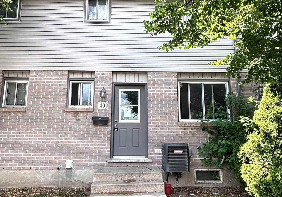 490-third-street-london-east-ontario-x13563572