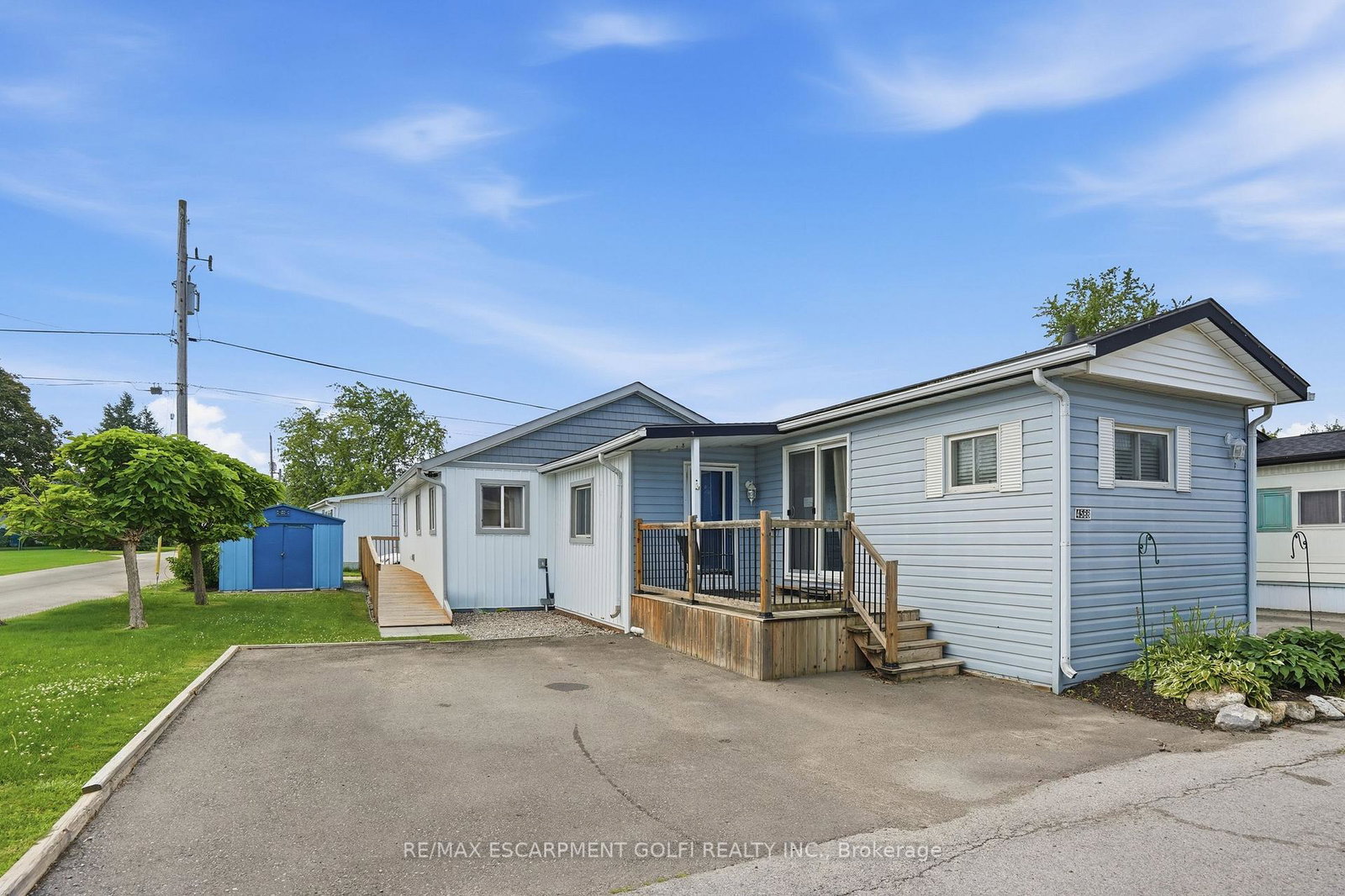 4588-martha-lane-lincoln-ontario-x13563658