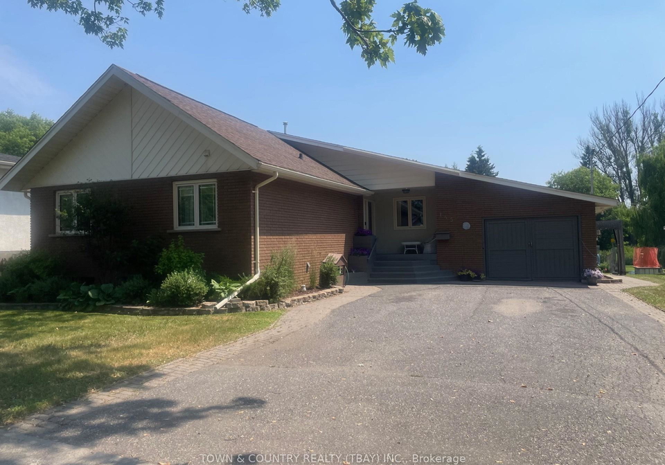 145-duke-street-thunder-bay-ontario-x13563678