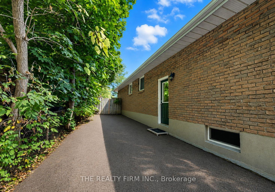 2-noel-avenue-london-east-ontario-x13563682