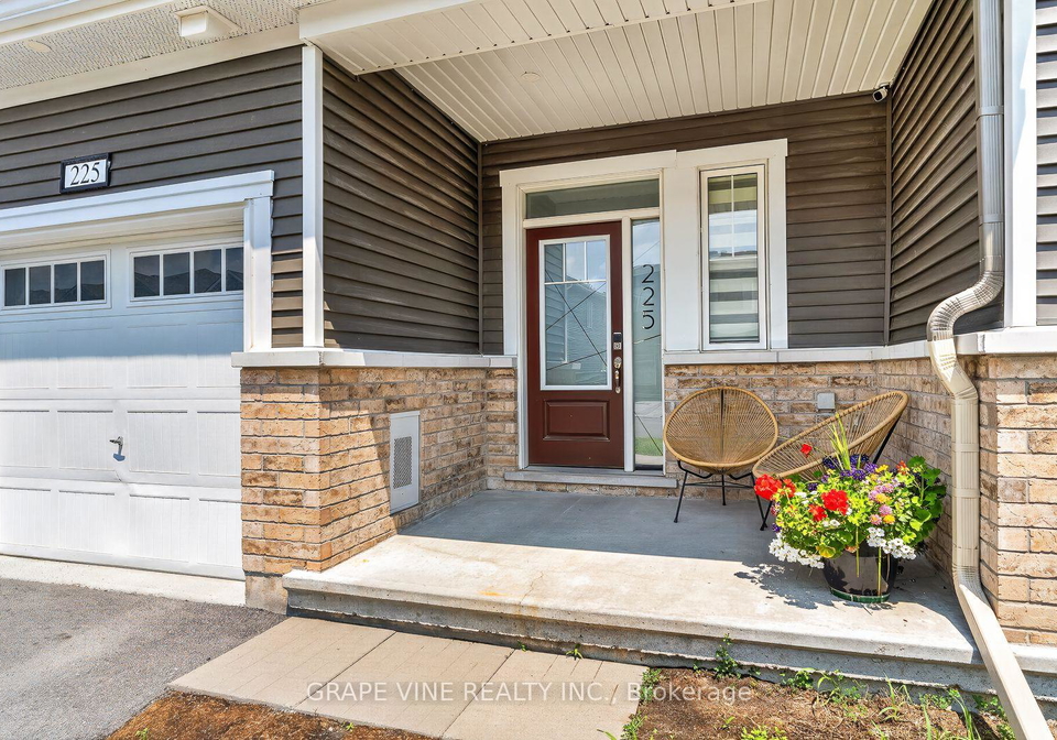225-billrian-crescent-ottawa-ontario-x13563744