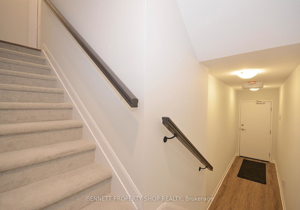 1429-creekway-private-kanata-ontario-x13563794