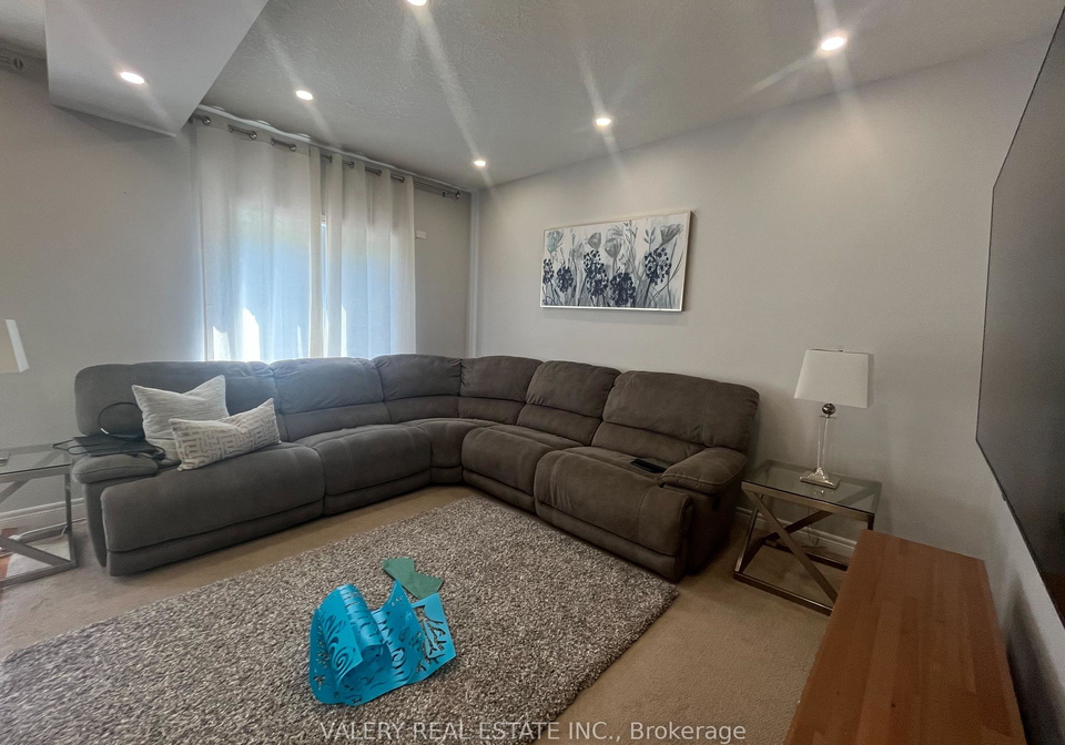 70-doonmills-drive-kitchener-ontario-x13563812