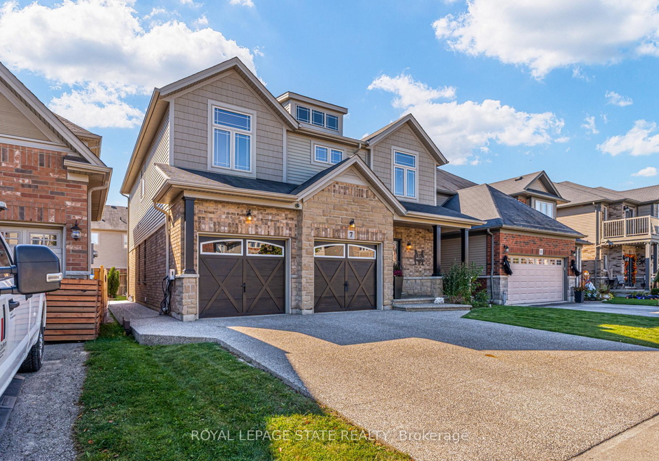 7-kinsman-drive-hamilton-ontario-x13564020
