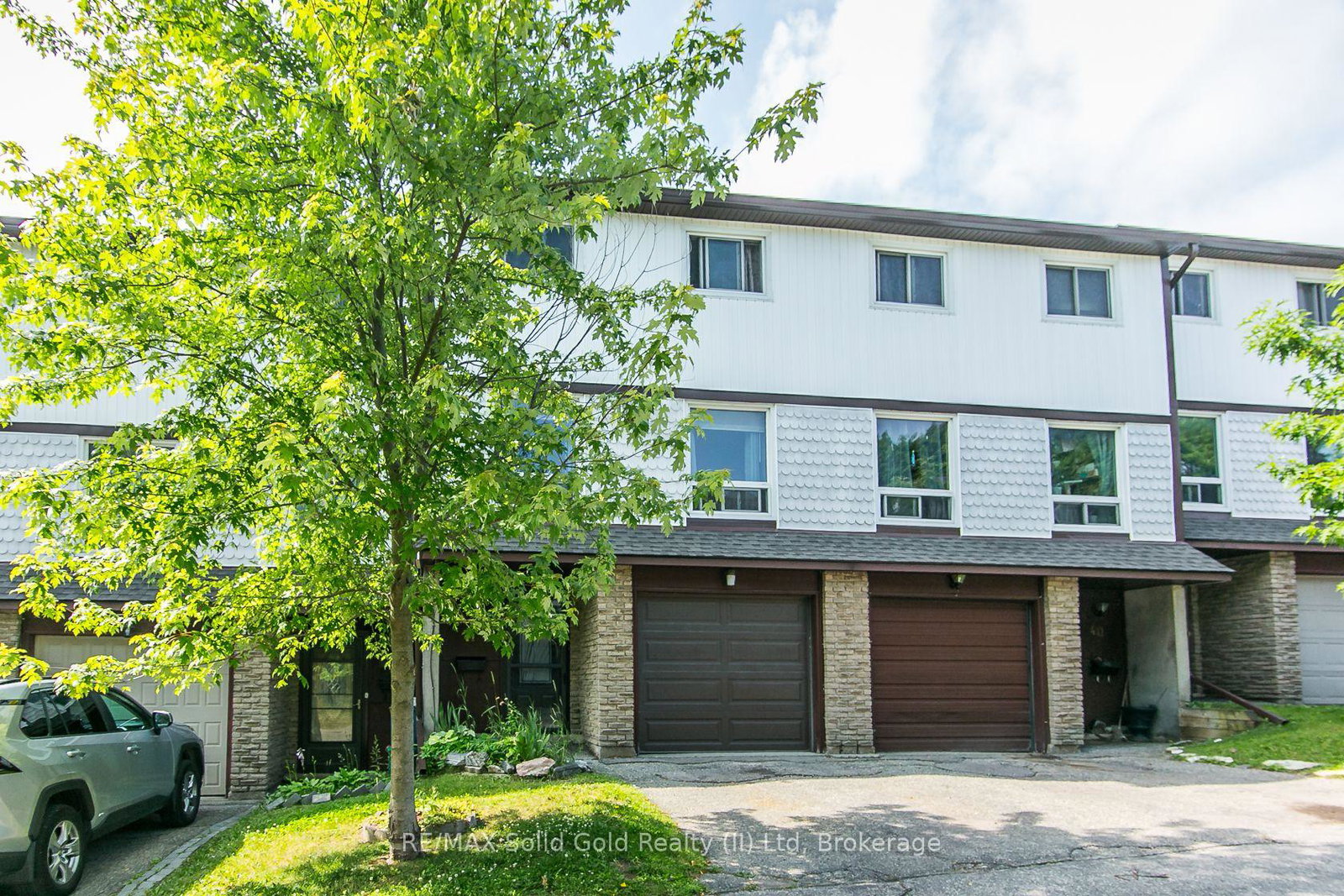 80-old-country-drive-kitchener-ontario-x13564056