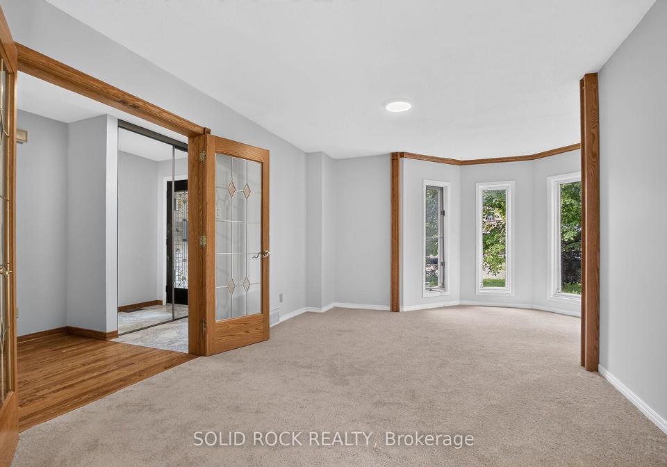 54-huntsman-crescent-kanata-ontario-x13564070