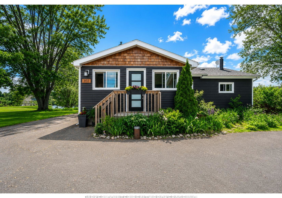 702-highway-124-mckellar-ontario-x13564072