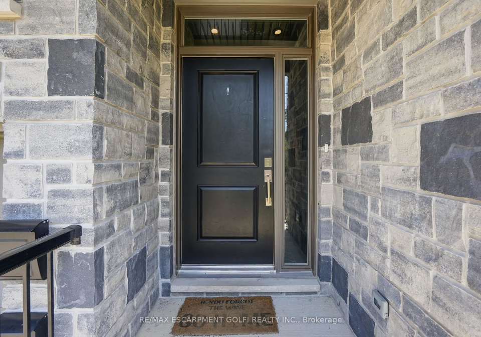 8-nash-street-st-catharines-ontario-x13564156