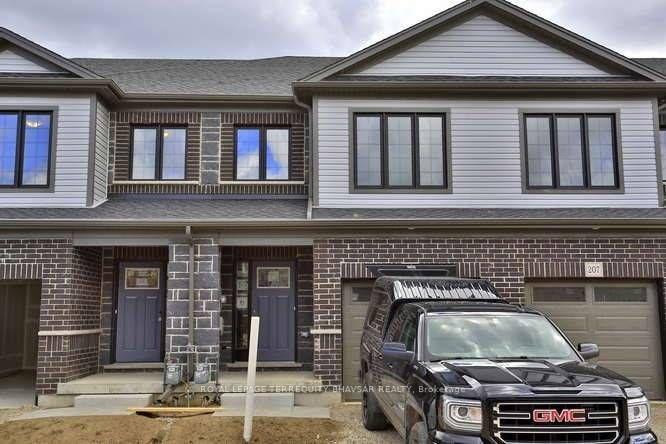 36-woodedge-circle-kitchener-ontario-x13564164