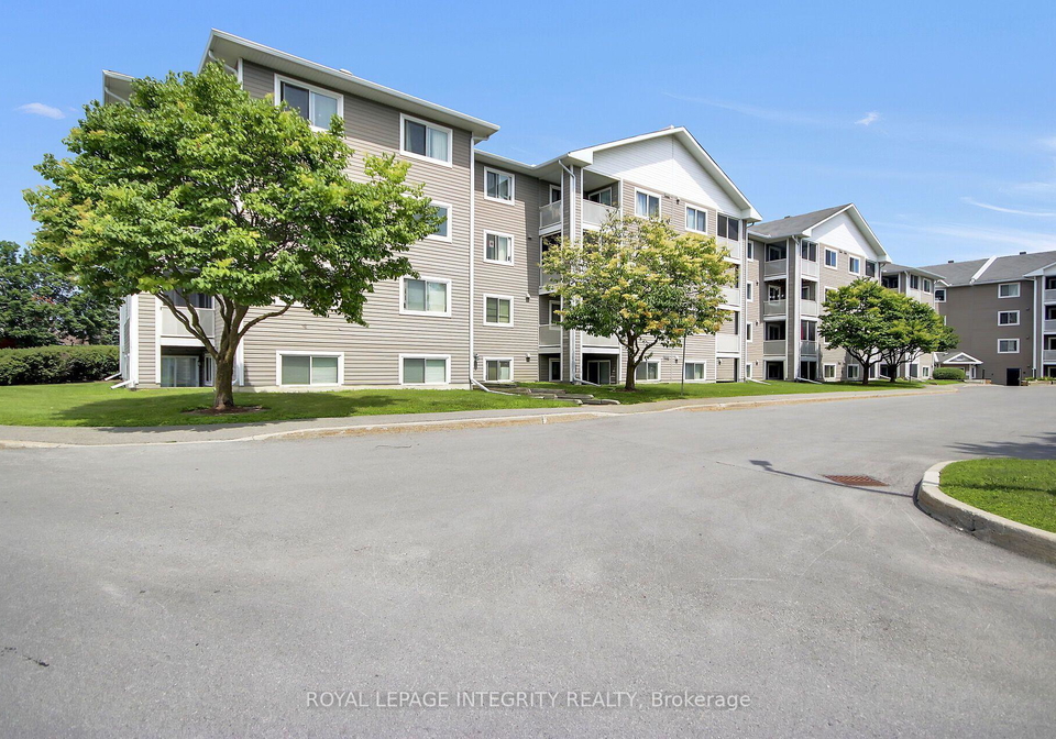 316-lorry-greenberg-drive-ottawa-ontario-x13564188