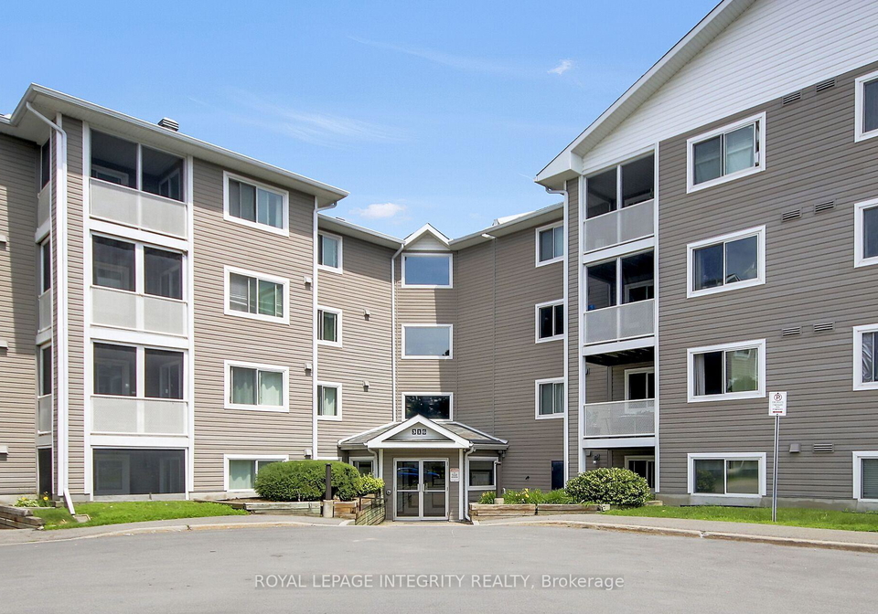 316-lorry-greenberg-drive-ottawa-ontario-x13564188
