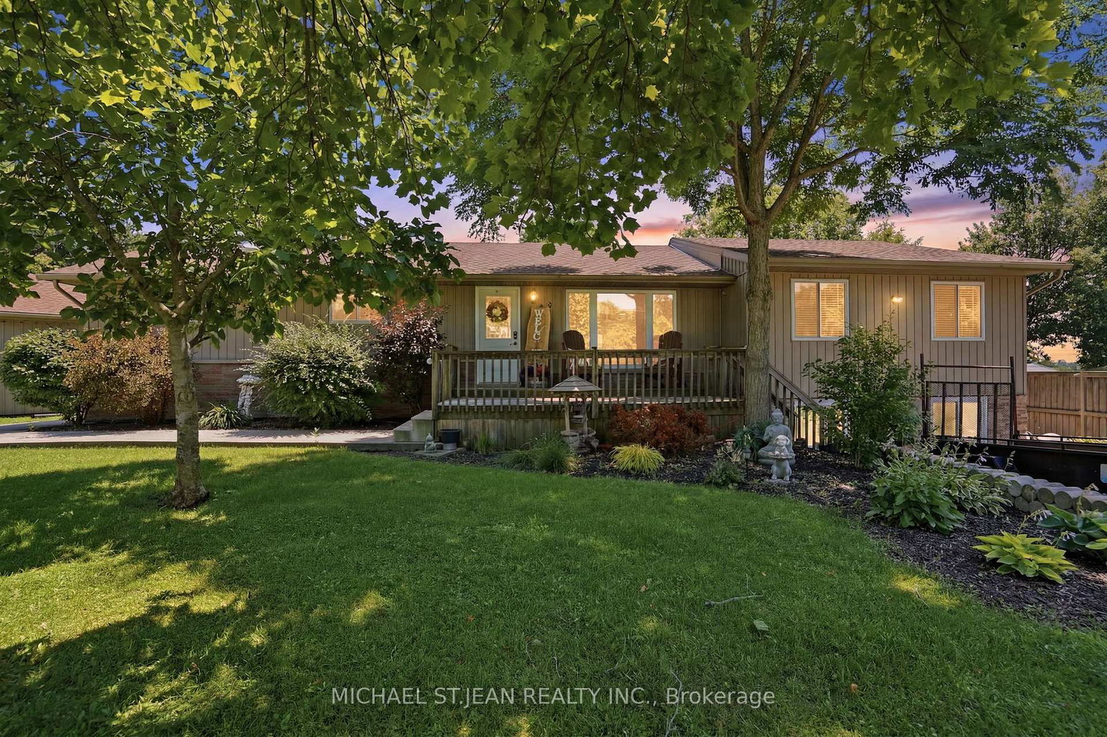 25-saveryn-road-hamilton-ontario-x13564232