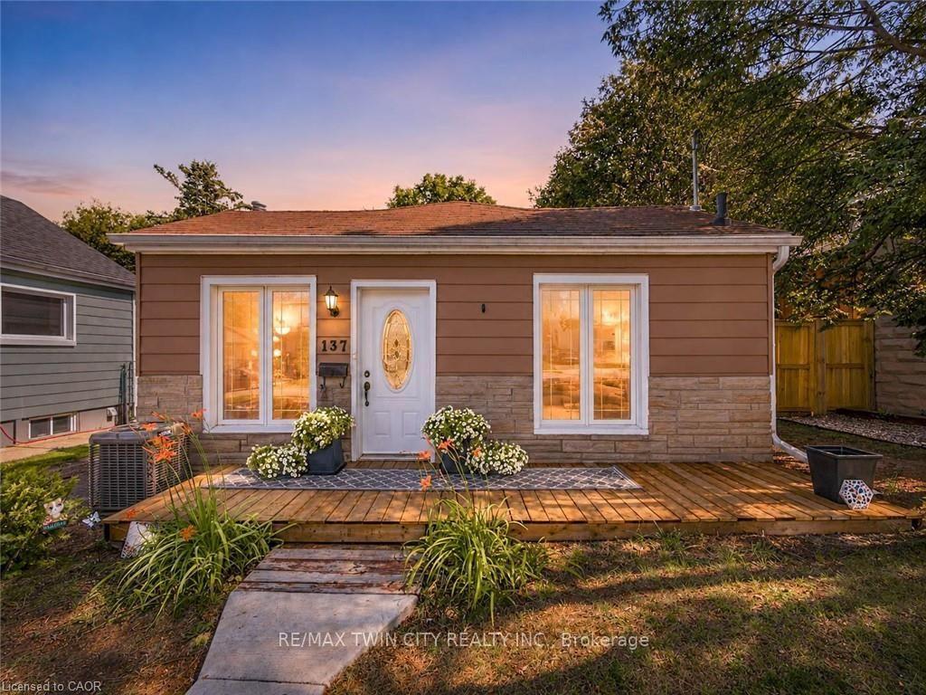 137-francis-street-cambridge-ontario-x13564438