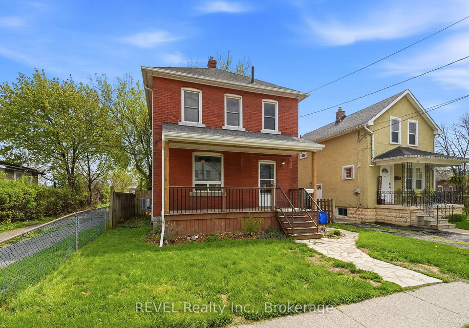19-victoria-street-welland-ontario-x13564500