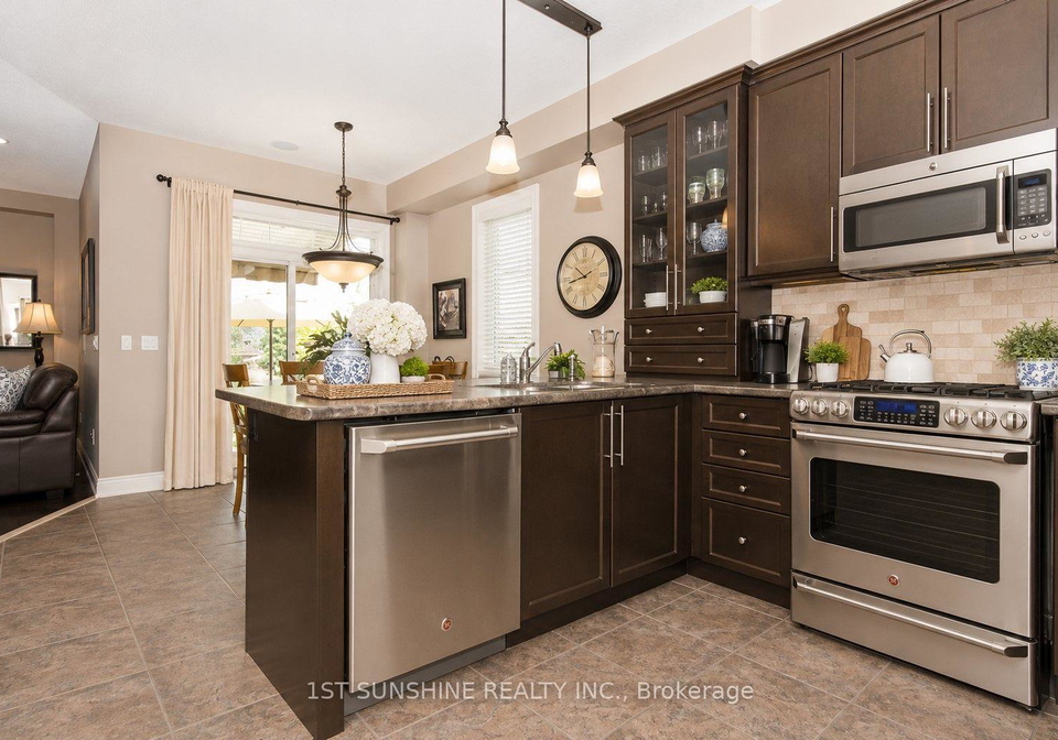 20-whittington-drive-hamilton-ontario-x13564510