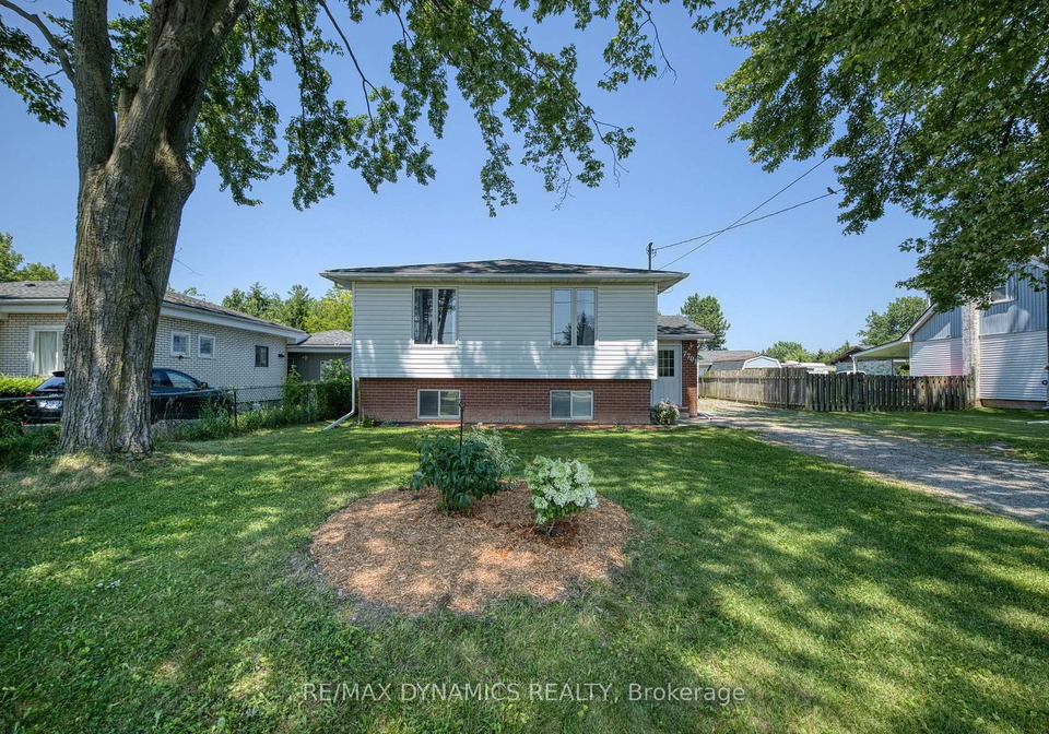 7701-badger-road-niagara-falls-ontario-x13564814
