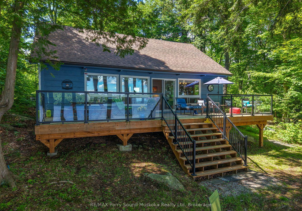 2-south-point-drive-mckellar-ontario-x13564952
