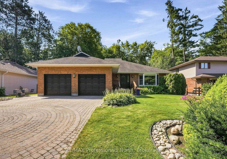 8-palmer-court-bracebridge-ontario-x13564964