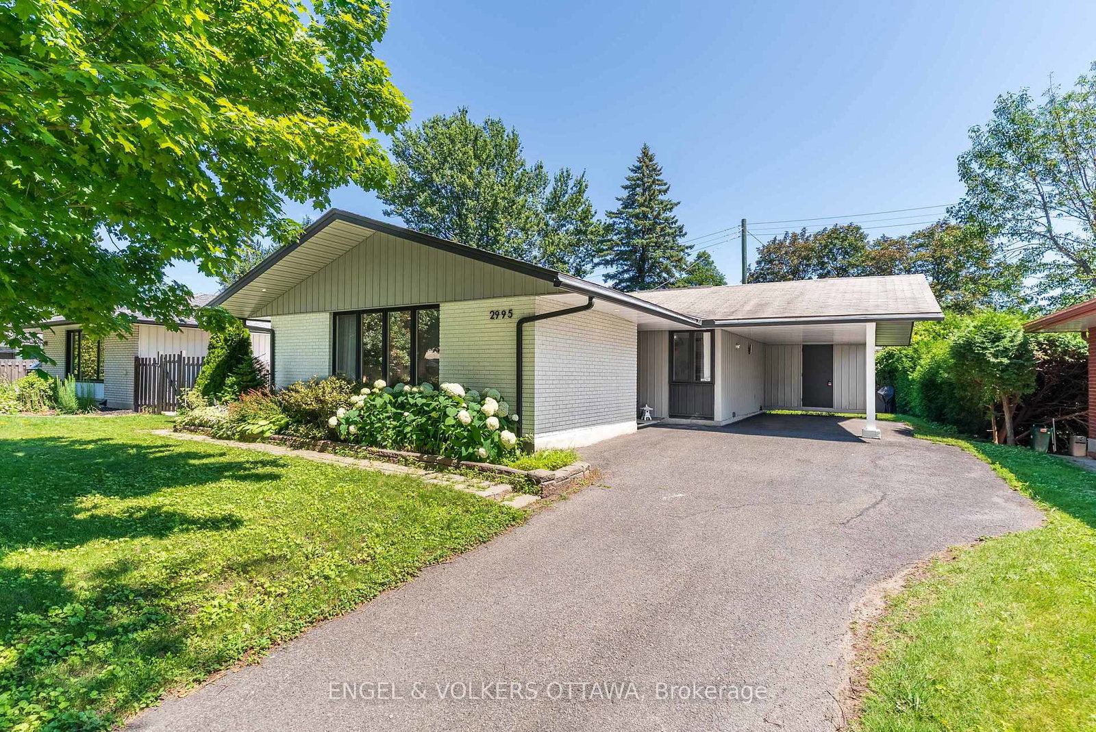 2995-cowan-crescent-ottawa-ontario-x13565014