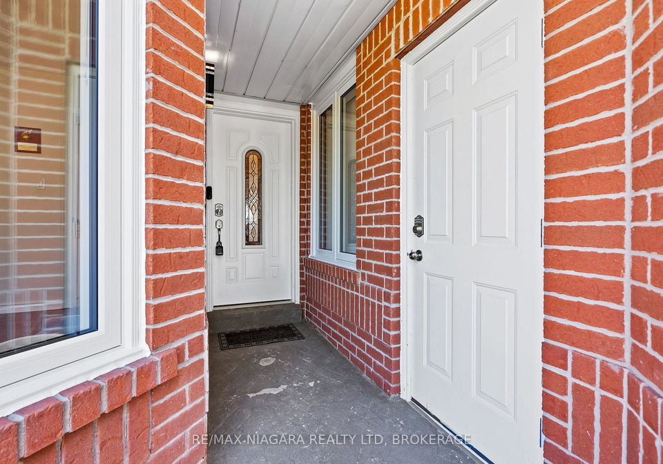 17-jackson-court-w-welland-ontario-x13565024